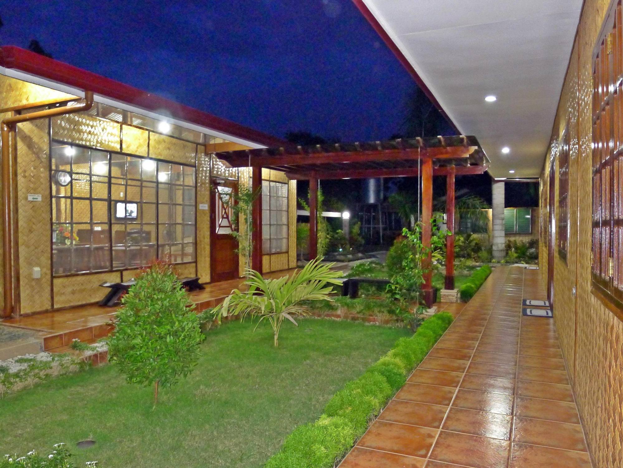 Susan'S Place Bed And Breakfast Puerto Princesa Eksteriør bilde