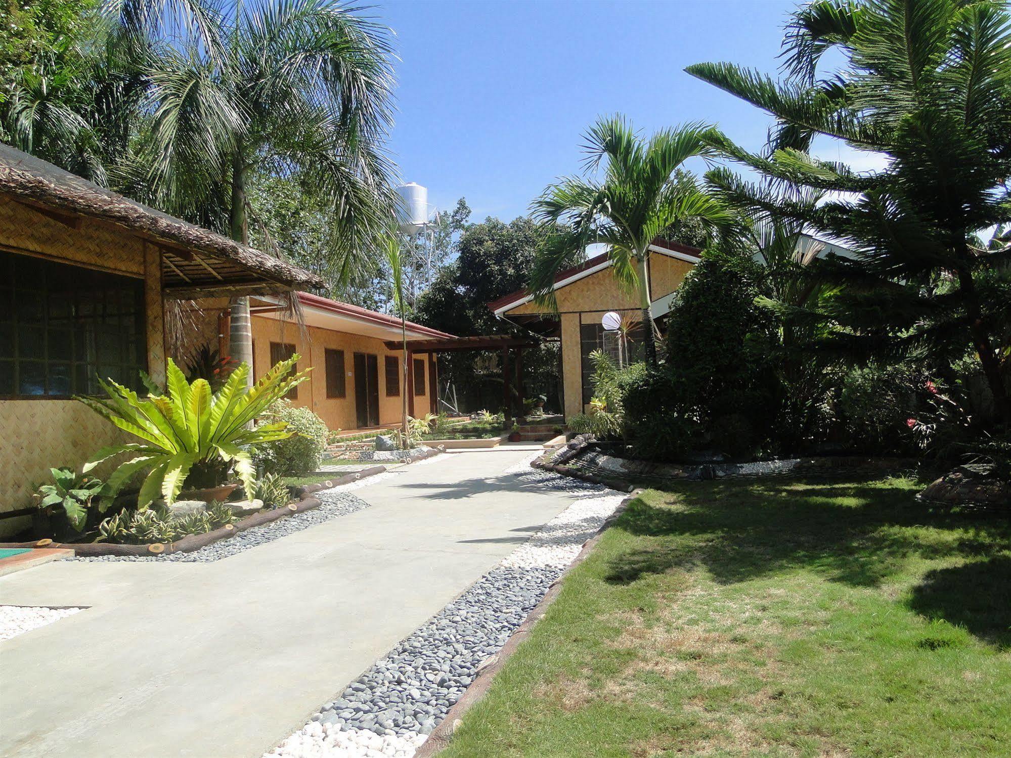 Susan'S Place Bed And Breakfast Puerto Princesa Eksteriør bilde